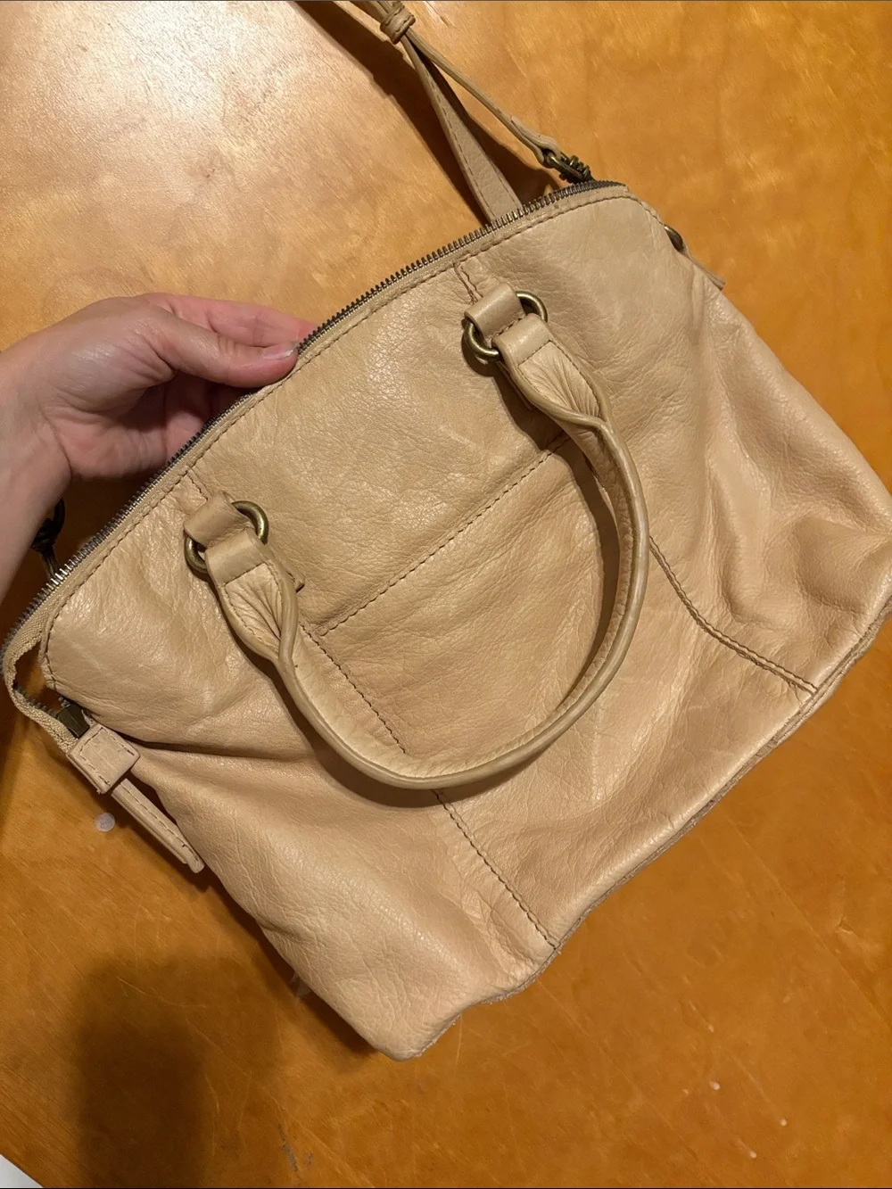 American Leather Co Cream Leather Shoulder Bag